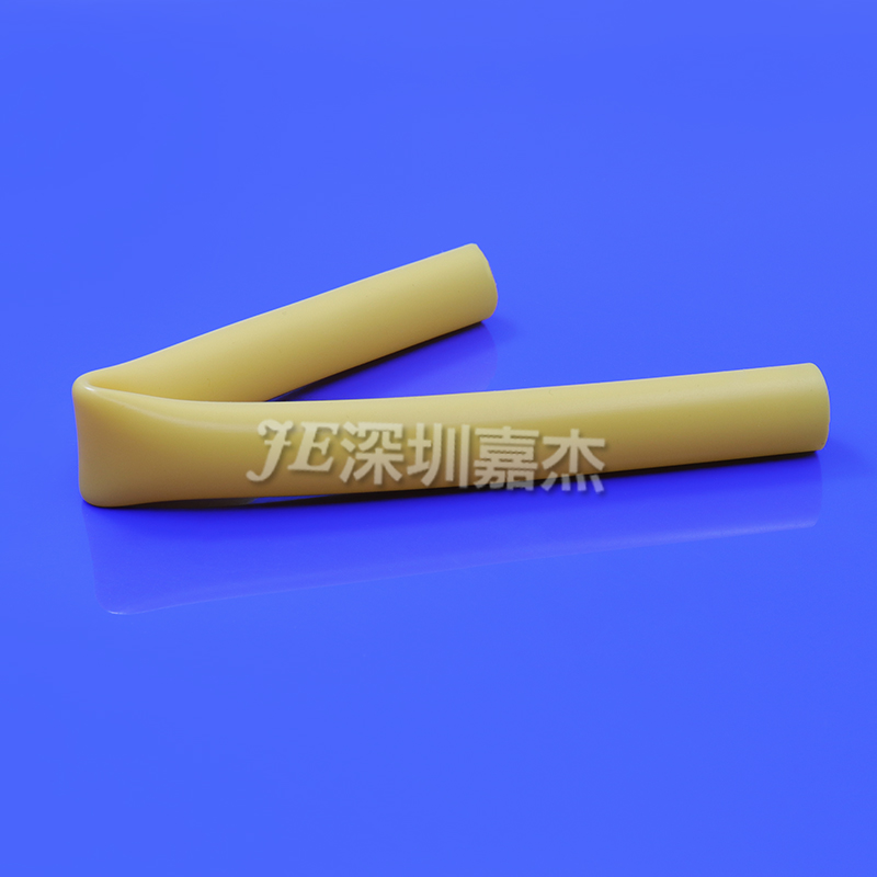 美女吃我鸡把视频在线观看双色硅胶管
